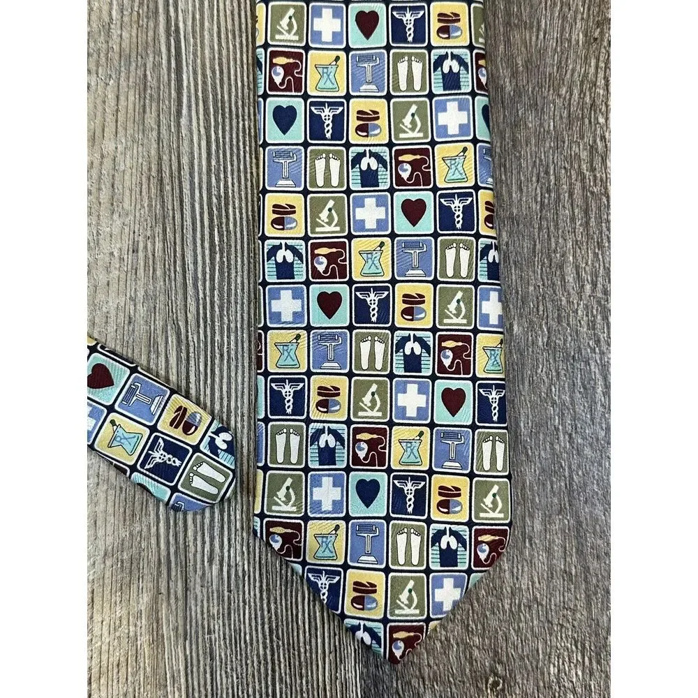 MD Doctor Medical Professional Pharmacist Michael Bruce‎ USA Silk Necktie